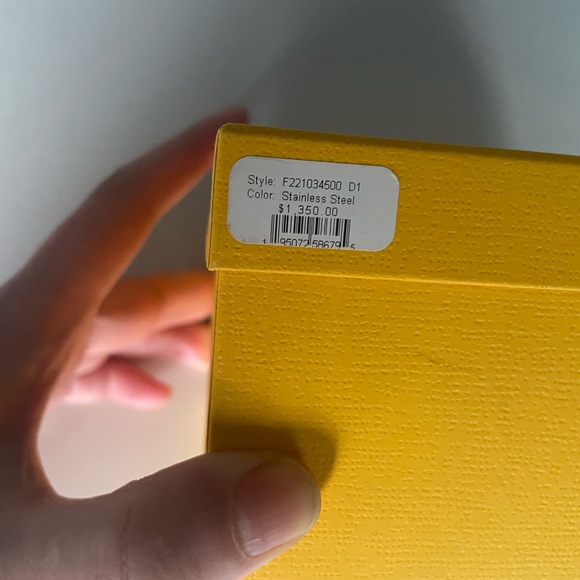 Fendi Watch - Picture 8 of 8